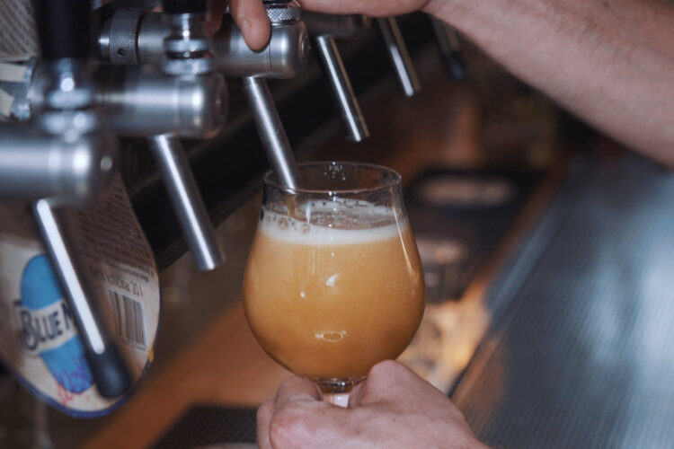 Soutirage de bière